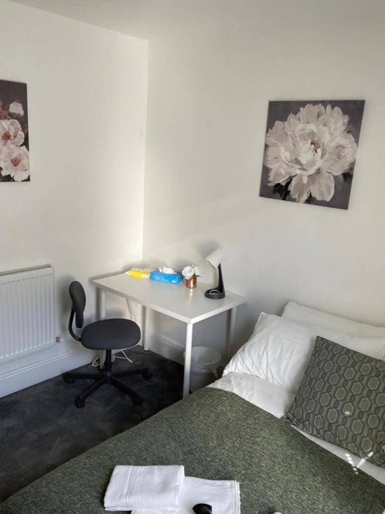 Comfy Private Bedrooms In Euston, Central London Eksteriør billede