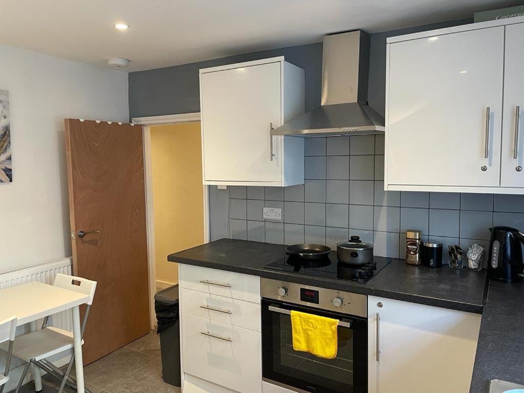 Comfy Private Bedrooms In Euston, Central London Eksteriør billede